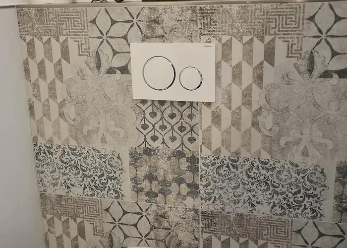 Wurzelecht 巴特诺因阿尔-阿尔韦勒