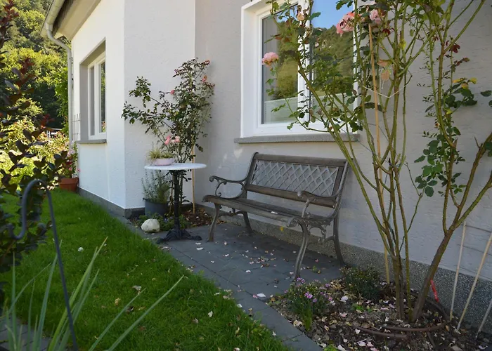 Wurzelecht 巴特诺因阿尔-阿尔韦勒