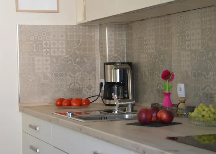 Wurzelecht * 巴特诺因阿尔-阿尔韦勒